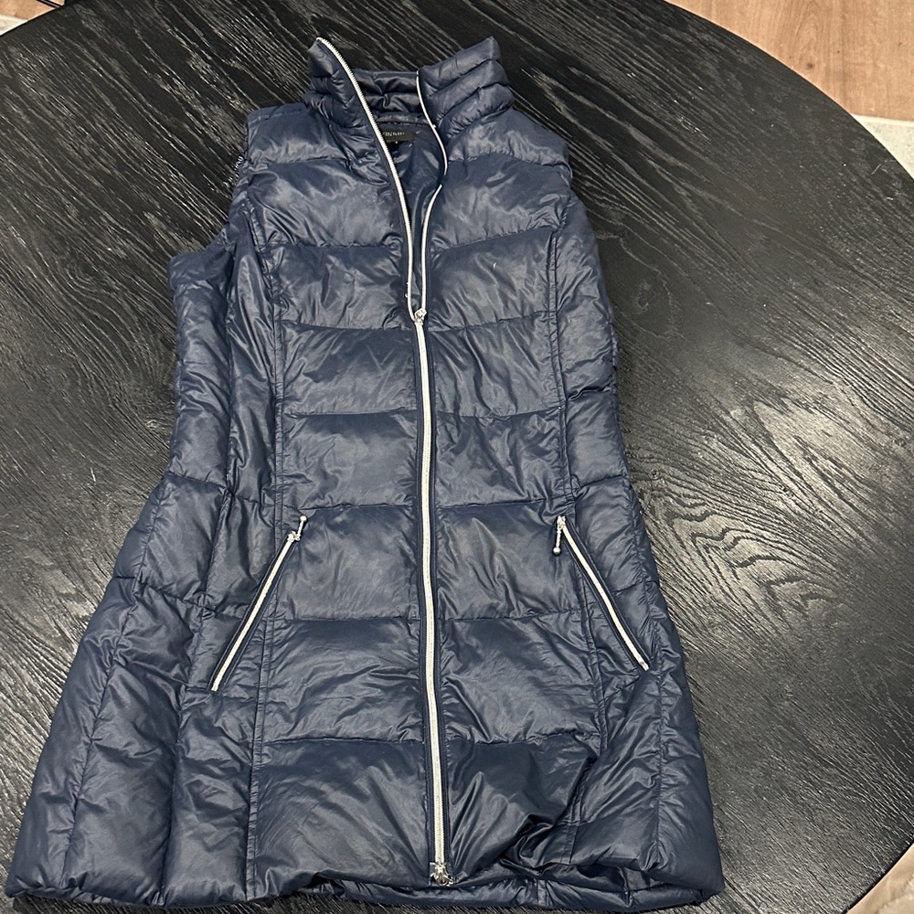 Coatology Women's Quilted Navy Vest with zipper pockets
